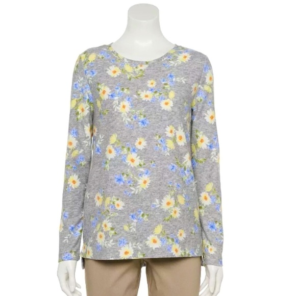 ❤️ 🆕 $49 CROFT & BARROW Gray Flower Print Long Sleeved Petite Top Size S - Picture 1 of 6